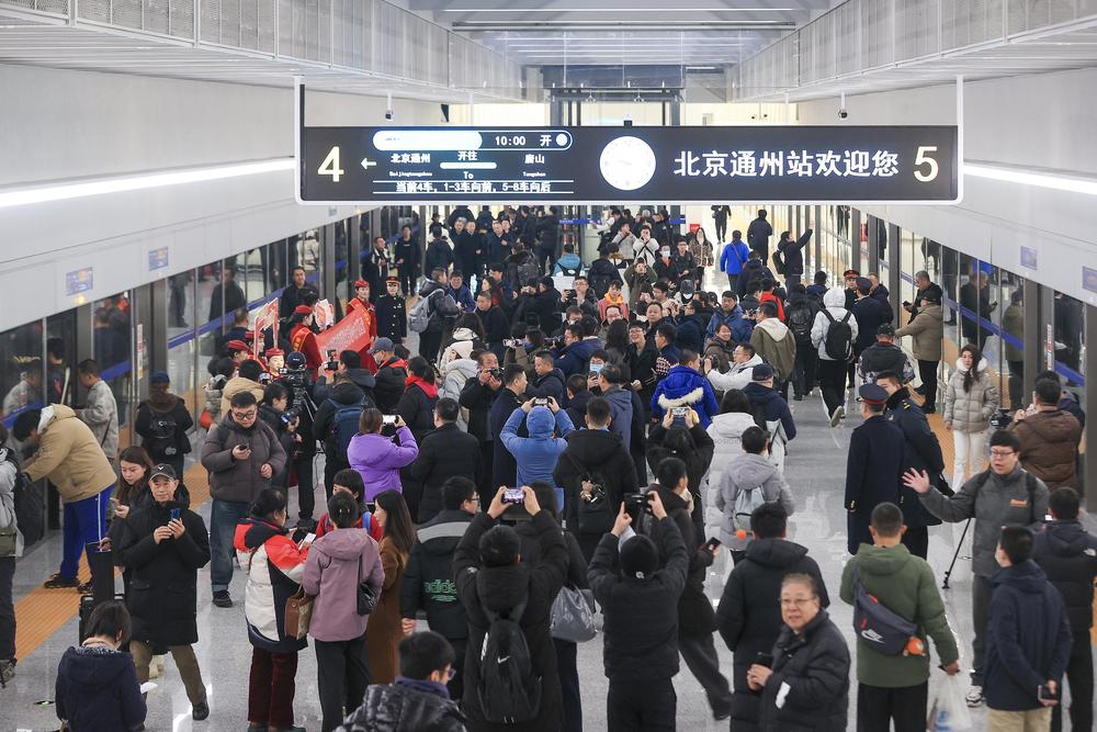 联播＋｜三个“桩”撑起“一盘棋”(图2)